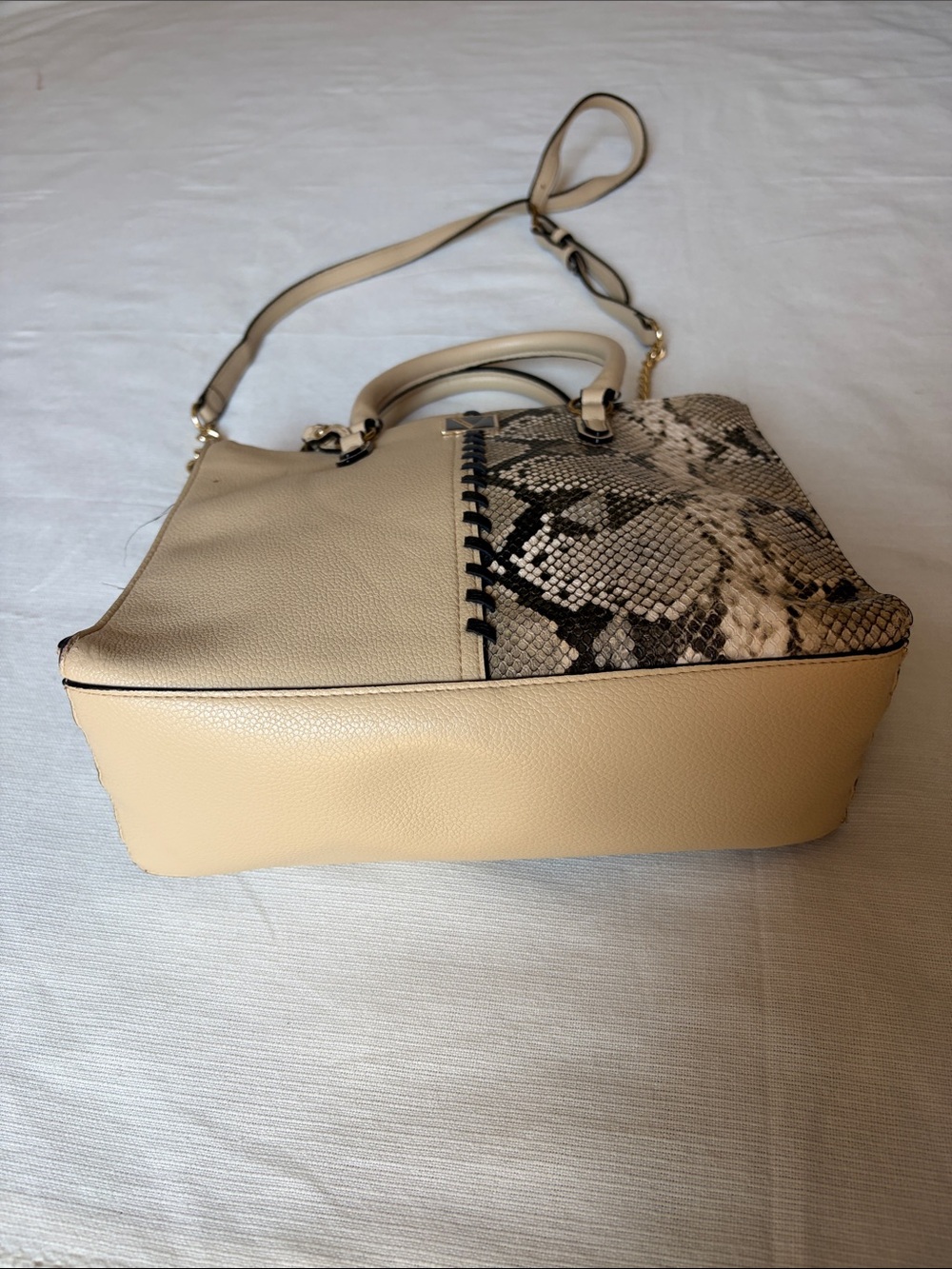 Victoria's Secret Cream Satchel with Snake-Print Accent and Gold Chain Strap - Picture 7 of 10